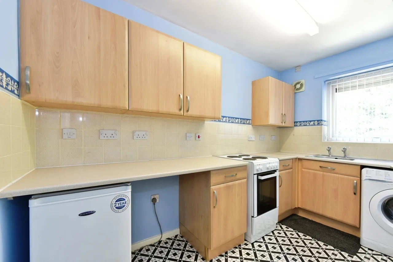Carpenter Gardens, Sheffield, South Yorkshire, S12, photo 3