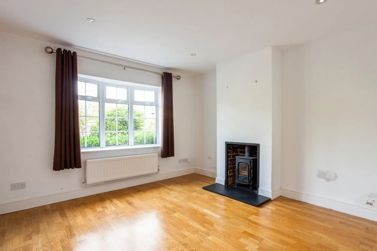 Winkfield Lane, Maidens Green, Windsor, Berkshire, SL4 4QY, photo 4