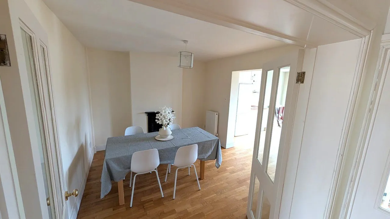 Winkfield Lane, Maidens Green, Windsor, Berkshire, SL4 4QY, photo 5