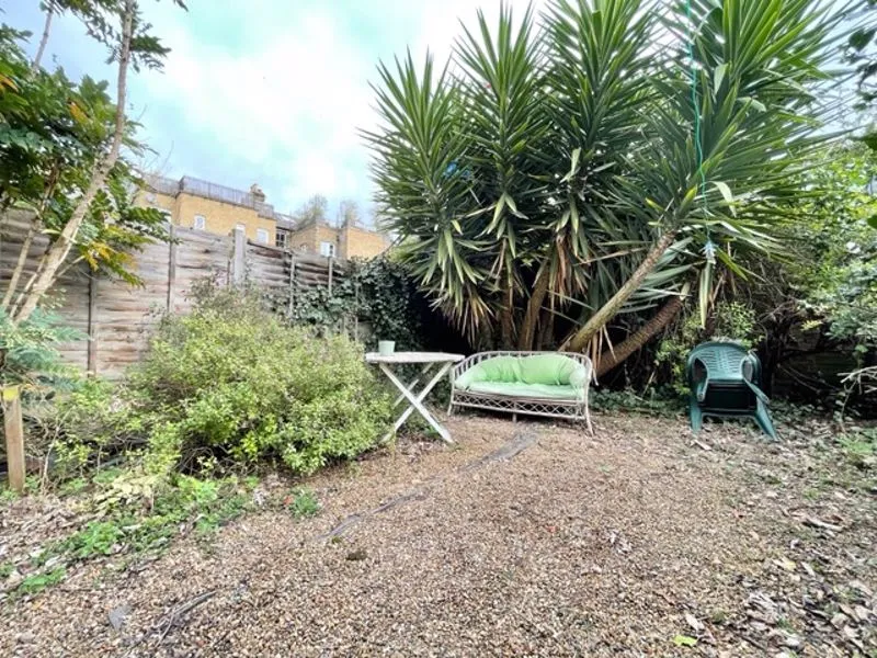 Ebbisham Drive, London SW8 1UB, photo 6