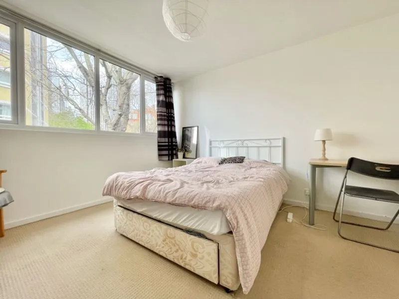 Ebbisham Drive, London SW8 1UB, photo 10