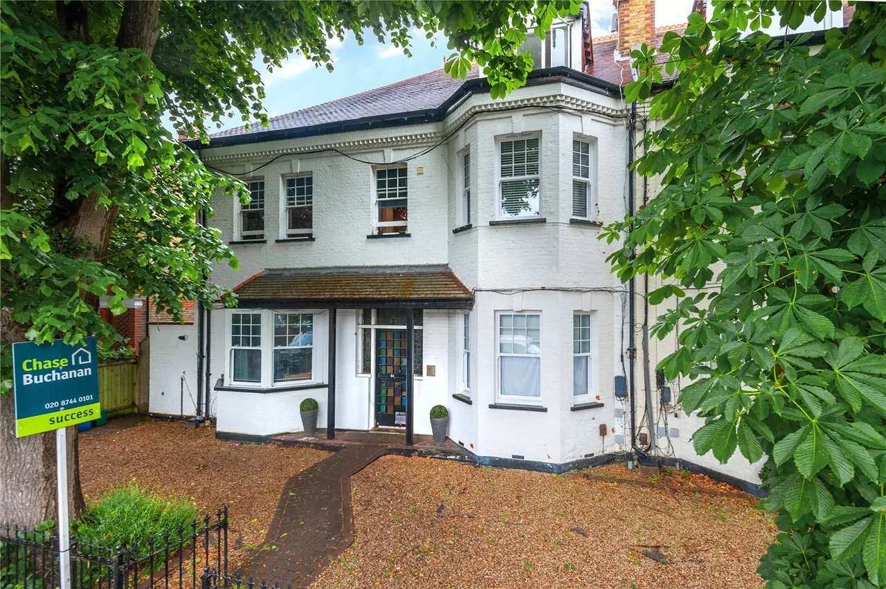 1 bed flat for sale, Popes Grove, Twickenham, TW1