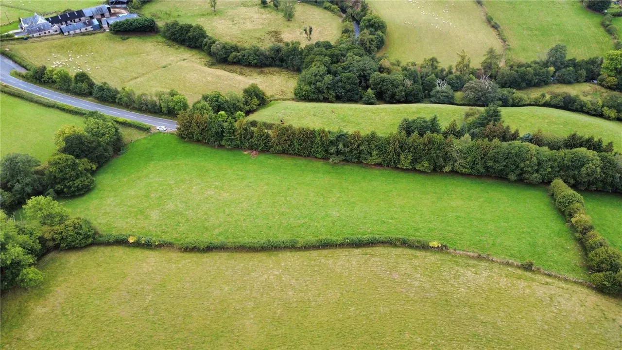 Sennybridge, Brecon, LD3, photo 5