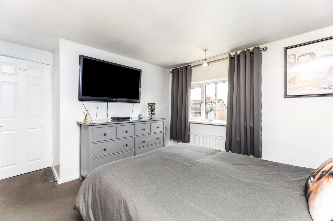 Norfolk Road, Great Houghton, S72, photo 12
