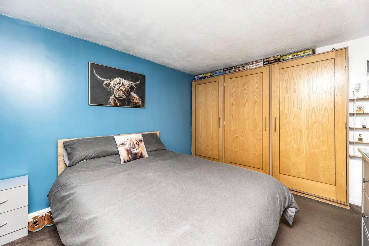 Norfolk Road, Great Houghton, S72, photo 11
