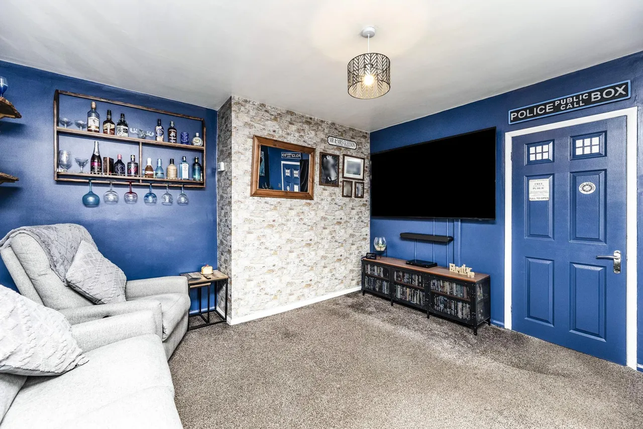 Norfolk Road, Great Houghton, S72, photo 6