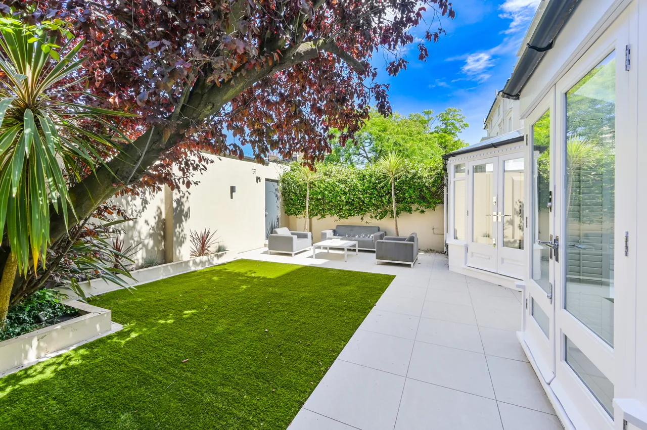 Garden Flat, 52 Blomfield Road, London, photo 8