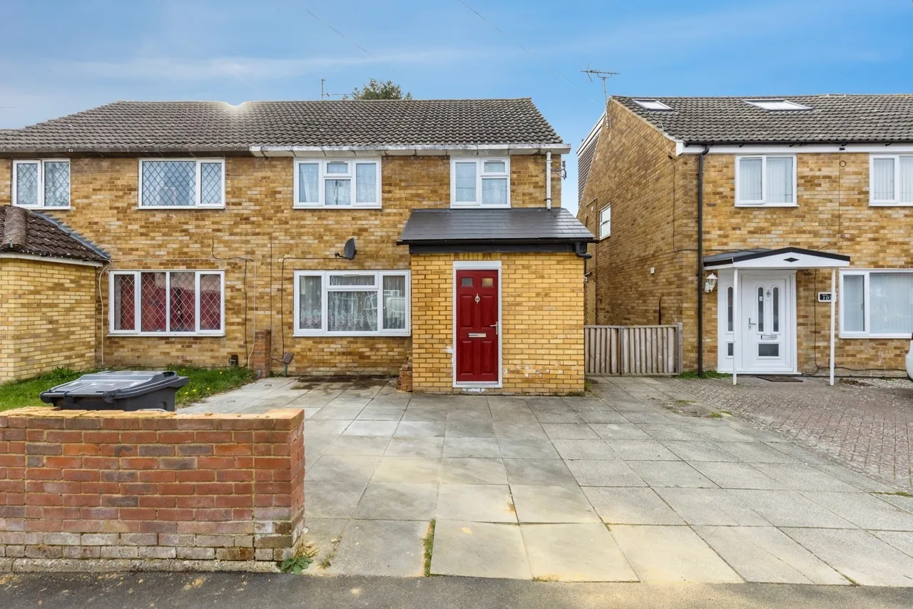 Parkway, Crawley, RH10, photo 16