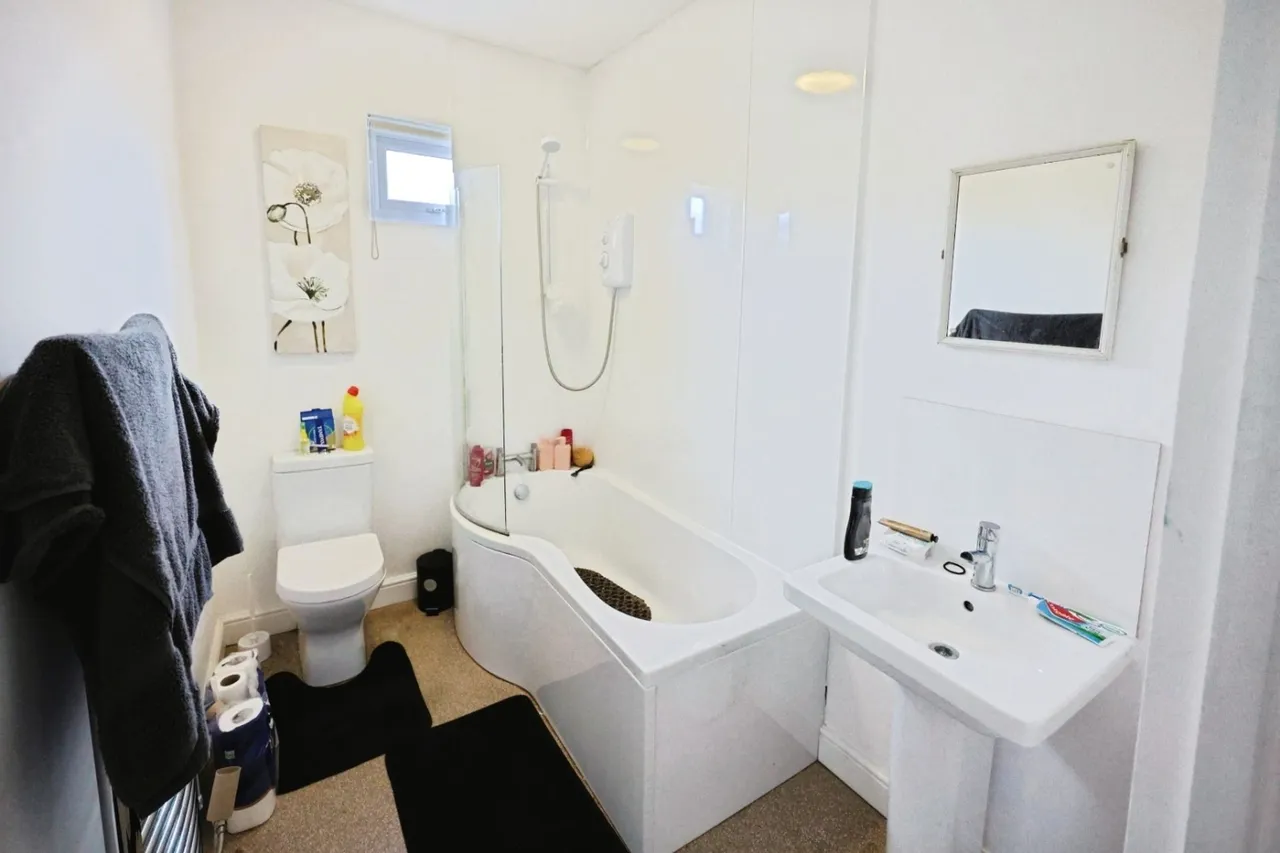 Randolph Street, Coundon Grange, DL14, photo 6