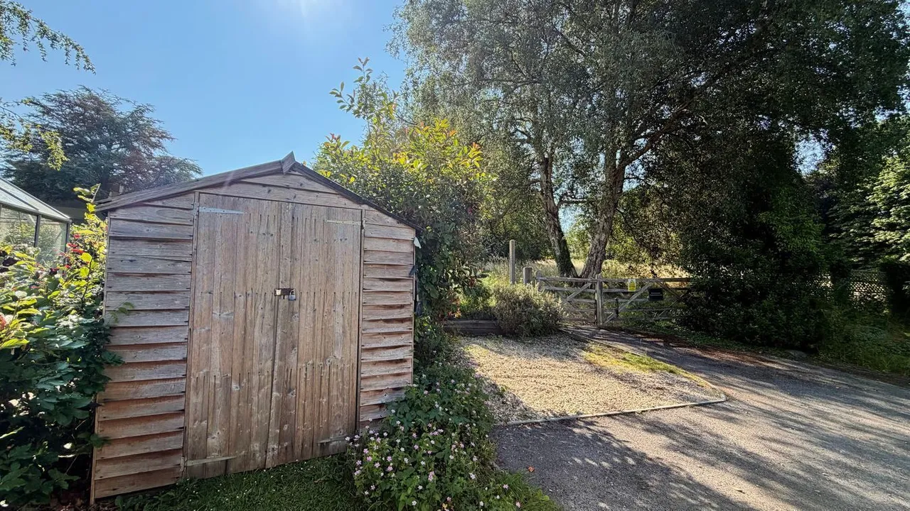 Mill Lane, Pitcombe, BA10, photo 15