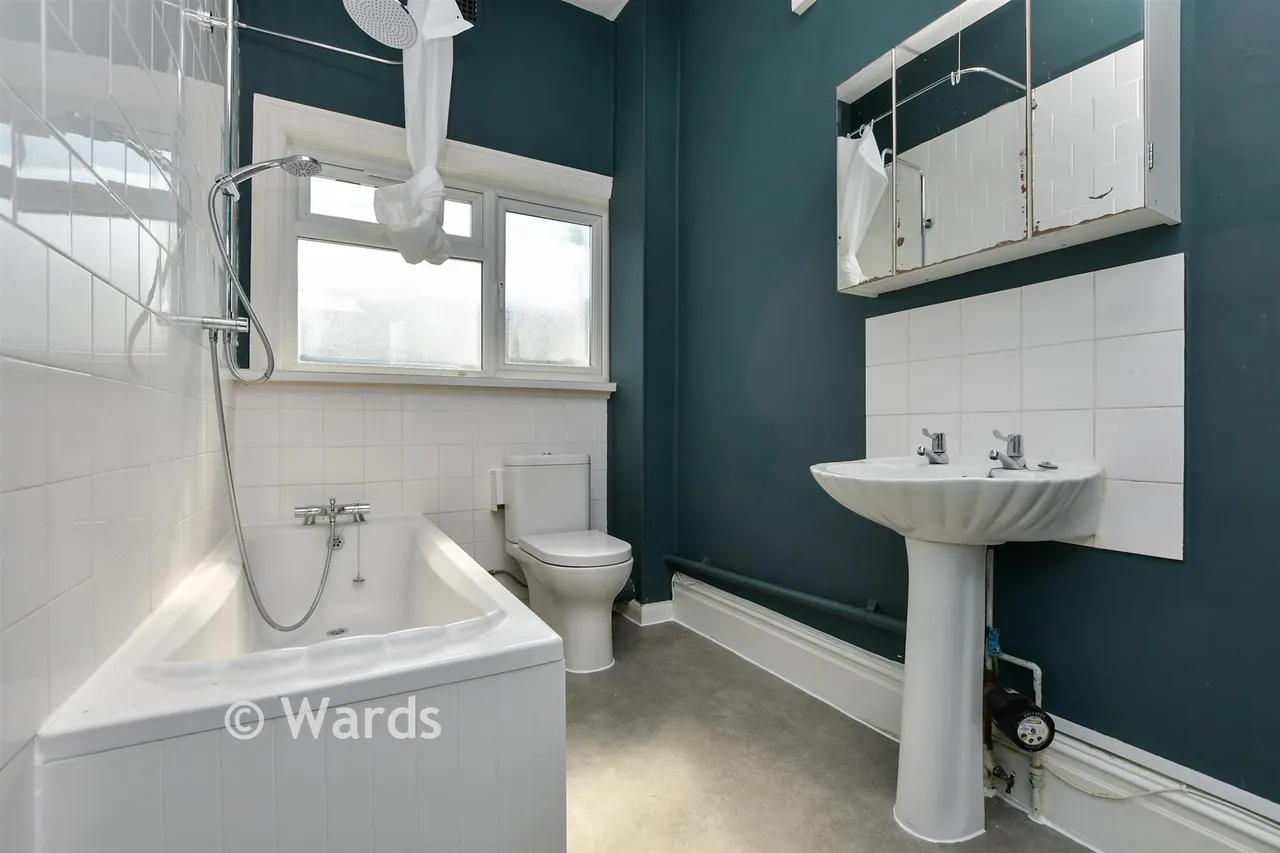 Surrey Road, Cliftonville, CT9, photo 12