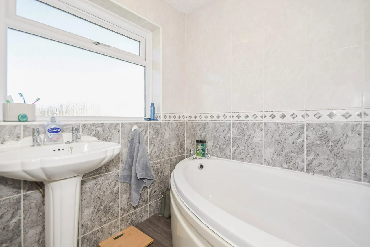 Ashurst Close, Sheffield, S6, photo 15
