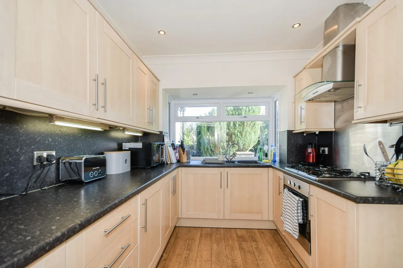 Ashurst Close, Sheffield, S6, photo 2