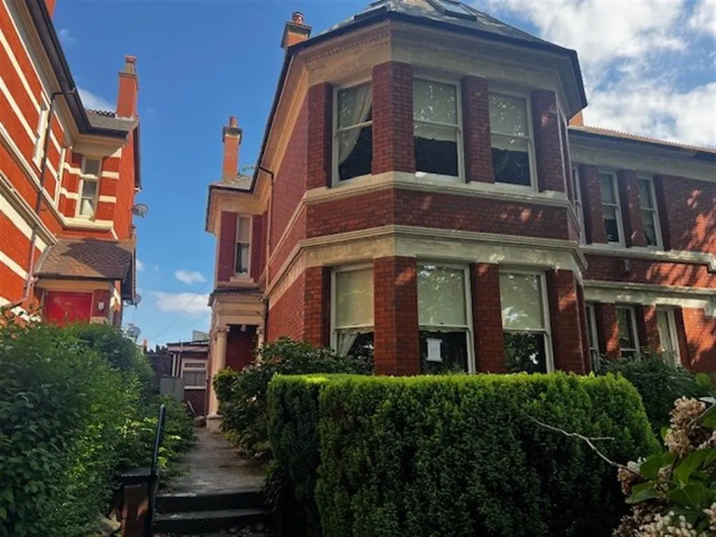 Pen-Y-Lan Road, Cardiff, CF23, photo 9