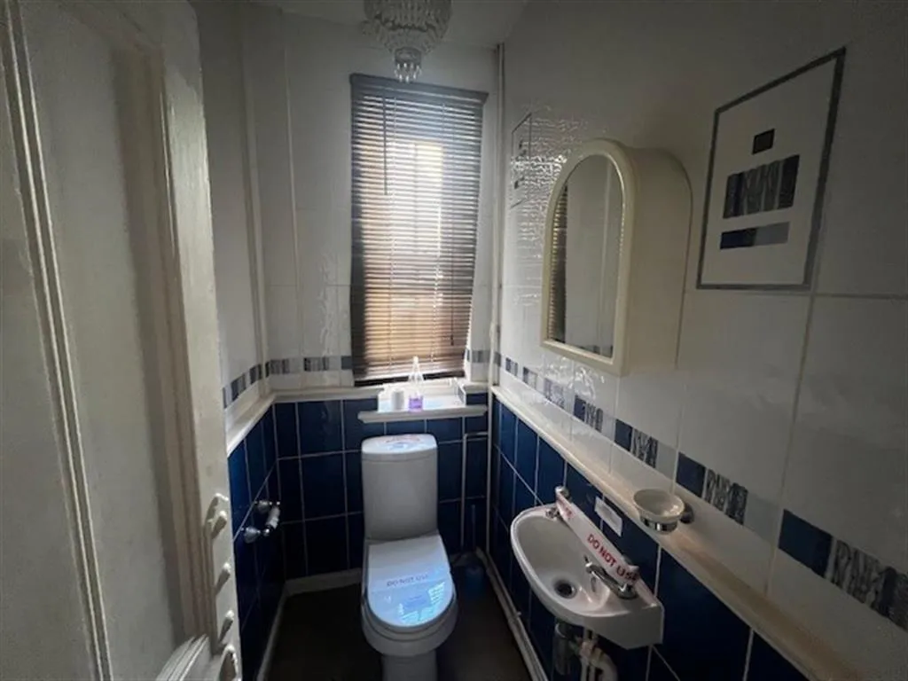 Pen-Y-Lan Road, Cardiff, CF23, photo 13