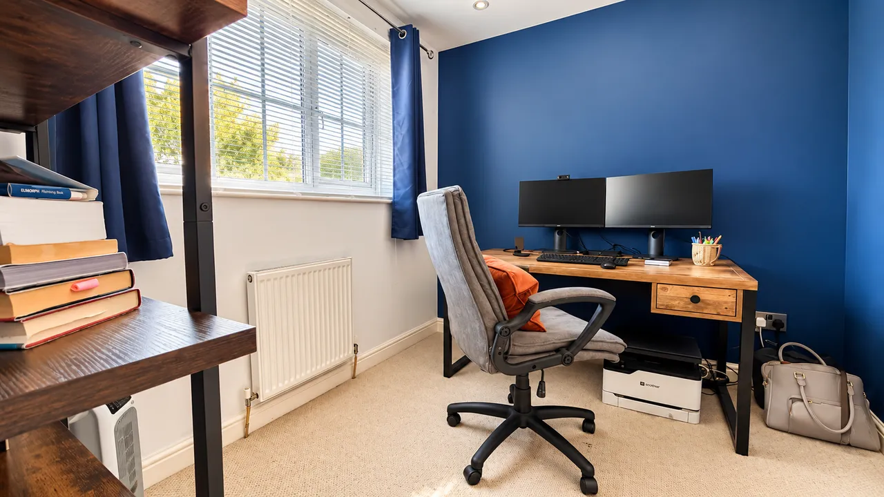 Moorland Close, Carlton-le-Moorland, LN5, photo 14