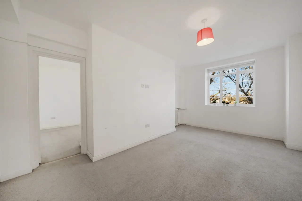 Hammersmith Road, Hammersmith, W6, photo 20