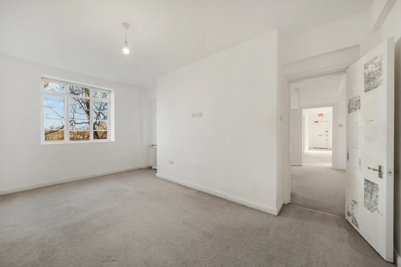 Hammersmith Road, Hammersmith, W6, photo 8