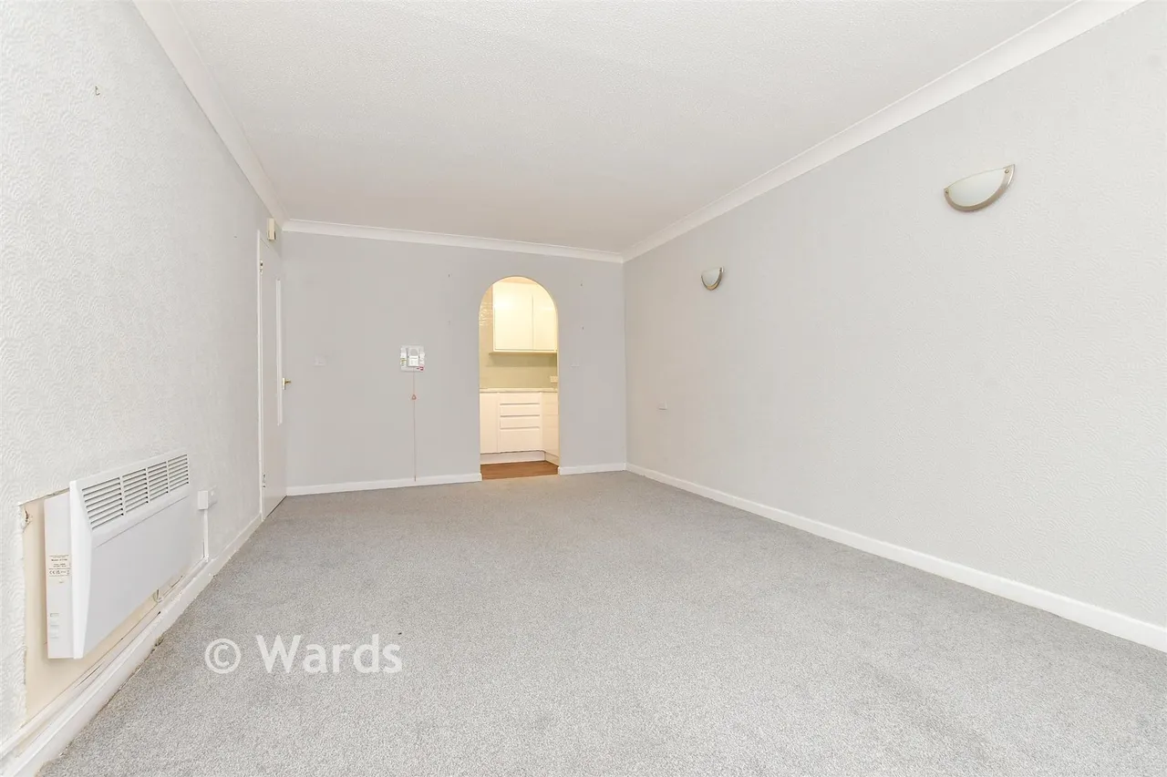 Wellington Crescent, Ramsgate, CT11, photo 11