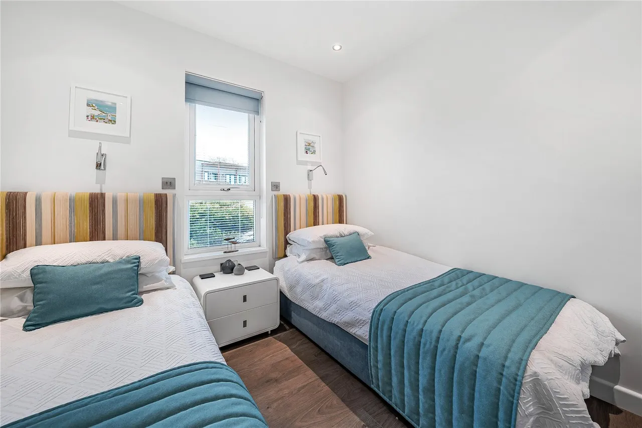 The Residence, Gwel An Mor, Portreath, Cornwall, TR16 4PE, photo 12