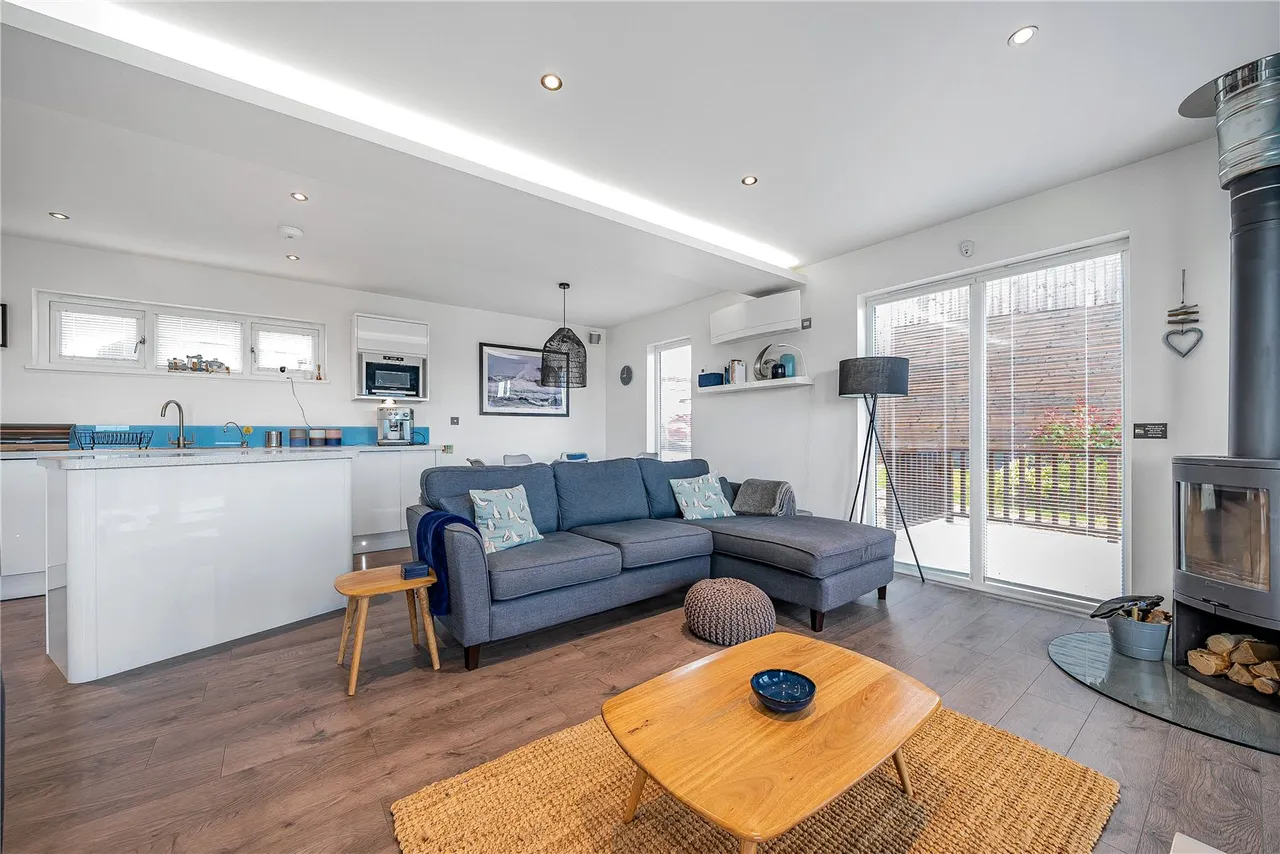 The Residence, Gwel An Mor, Portreath, Cornwall, TR16 4PE, photo 4