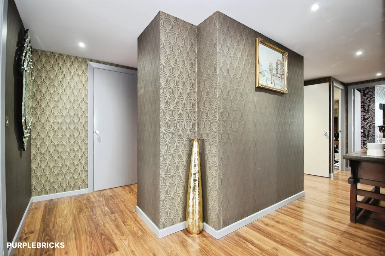 Water Lane, Leeds, LS11, photo 17