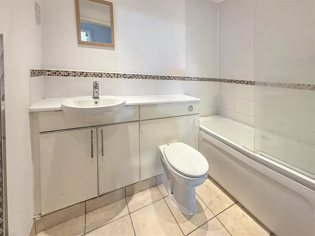 High Street, Slough, photo 6