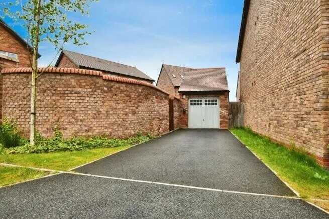 Grimshaw Close, Wilmslow, SK9, photo 15