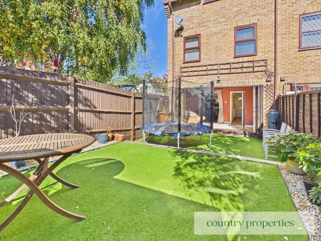 Woolmer Green Knebworth, SG3, photo 7