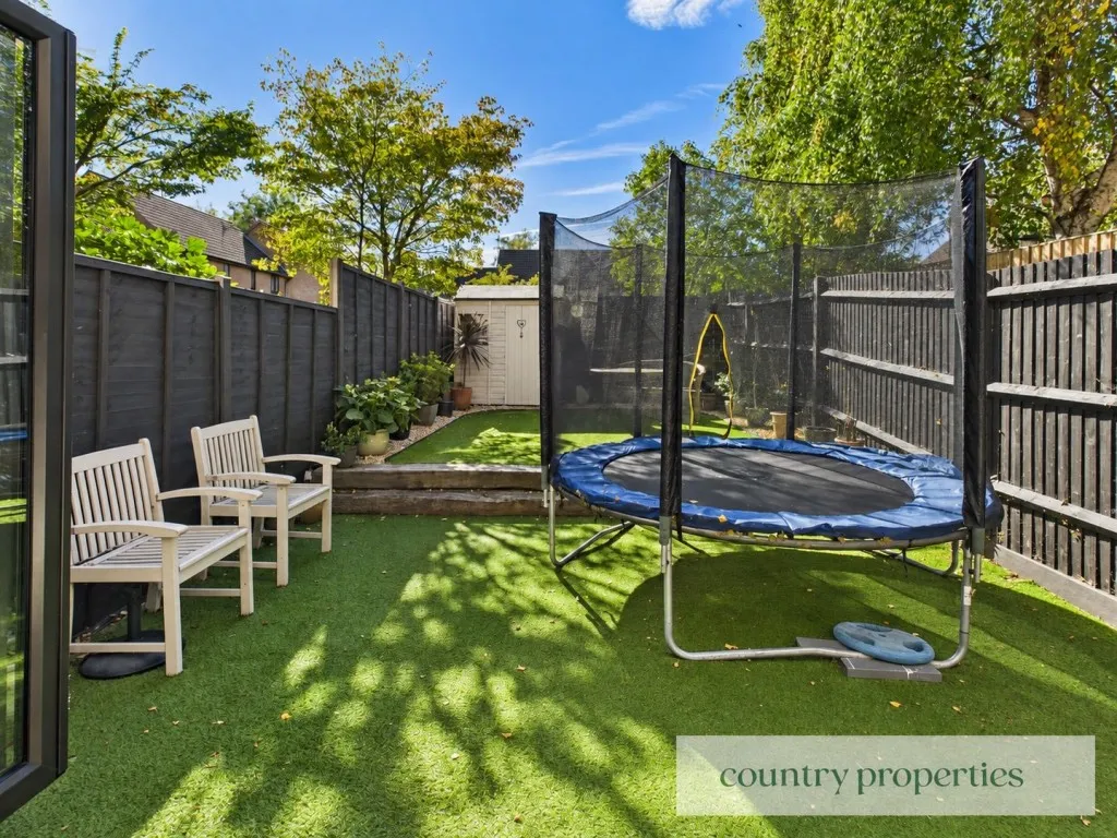 Woolmer Green Knebworth, SG3, photo 13