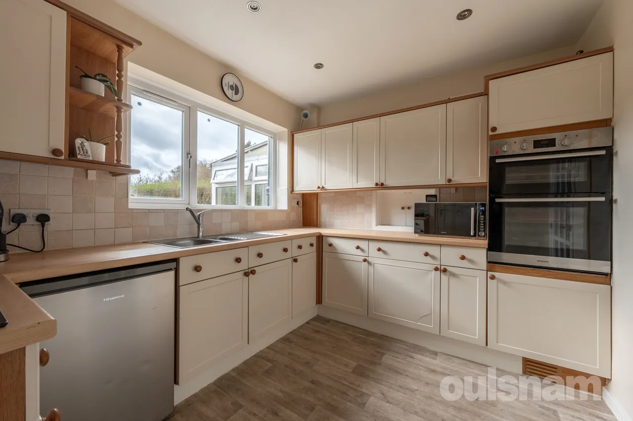 Wirral Road, Bournville Village Trust, Northfield, Birmingham, B31 1NX, photo 8