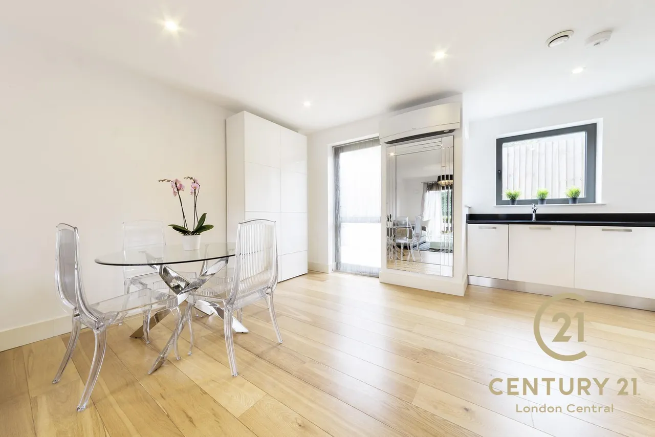 Harrow Road, London, NW10, photo 6