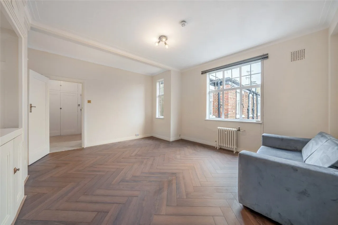 Belsize Grove, London, NW3, photo 2