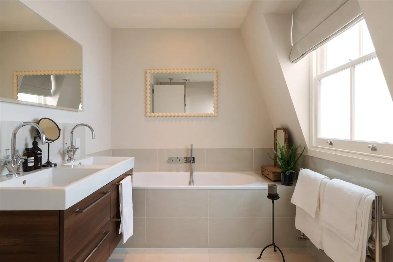Lancaster Mews, Bayswater, W2, photo 5