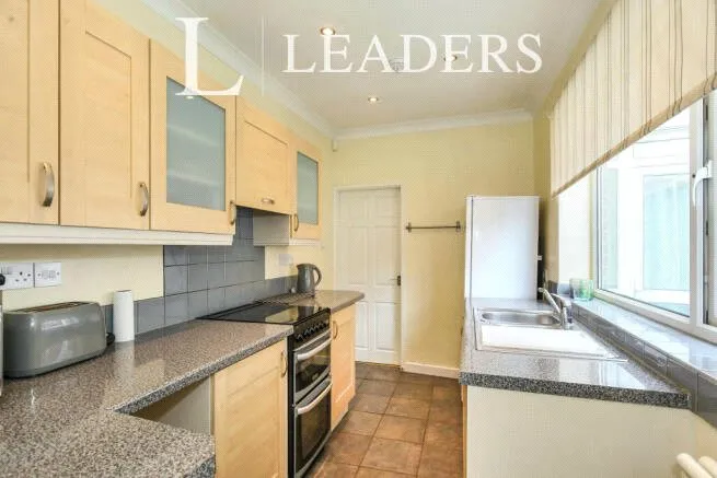 Thistleberry Avenue, Newcastle, ST5, photo 5