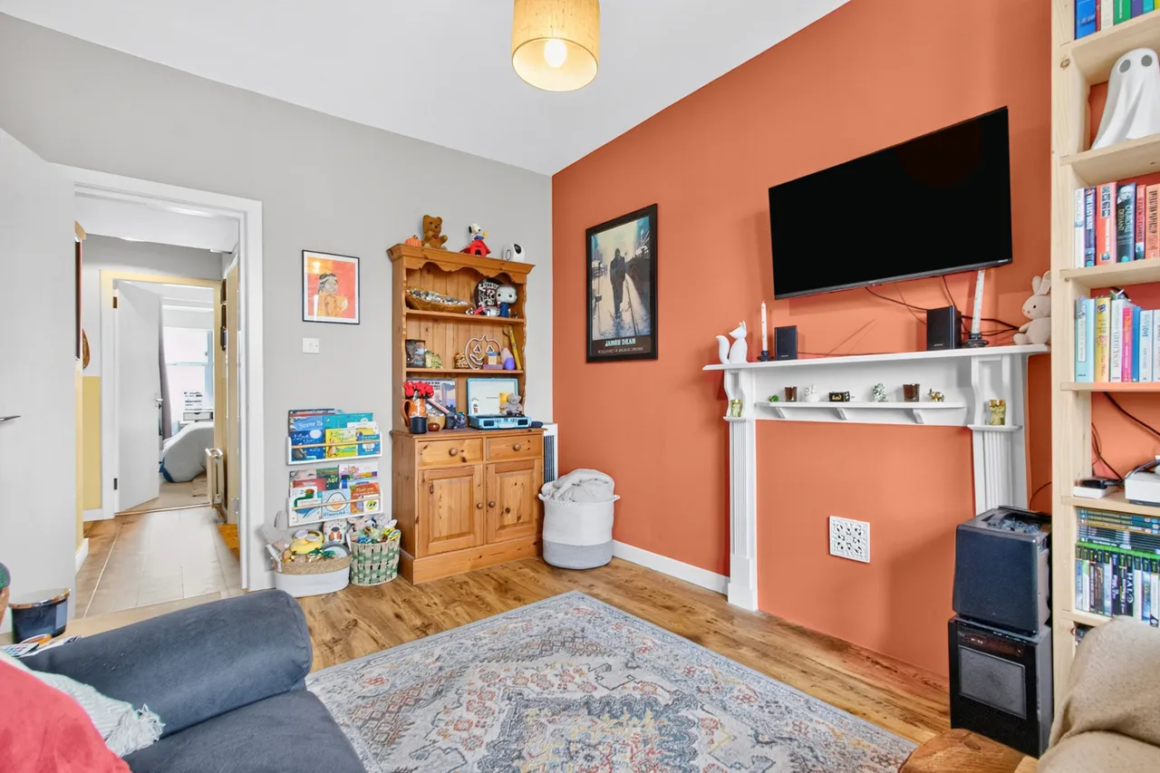 Dumbarton Road, Scotstoun, G14, photo 5