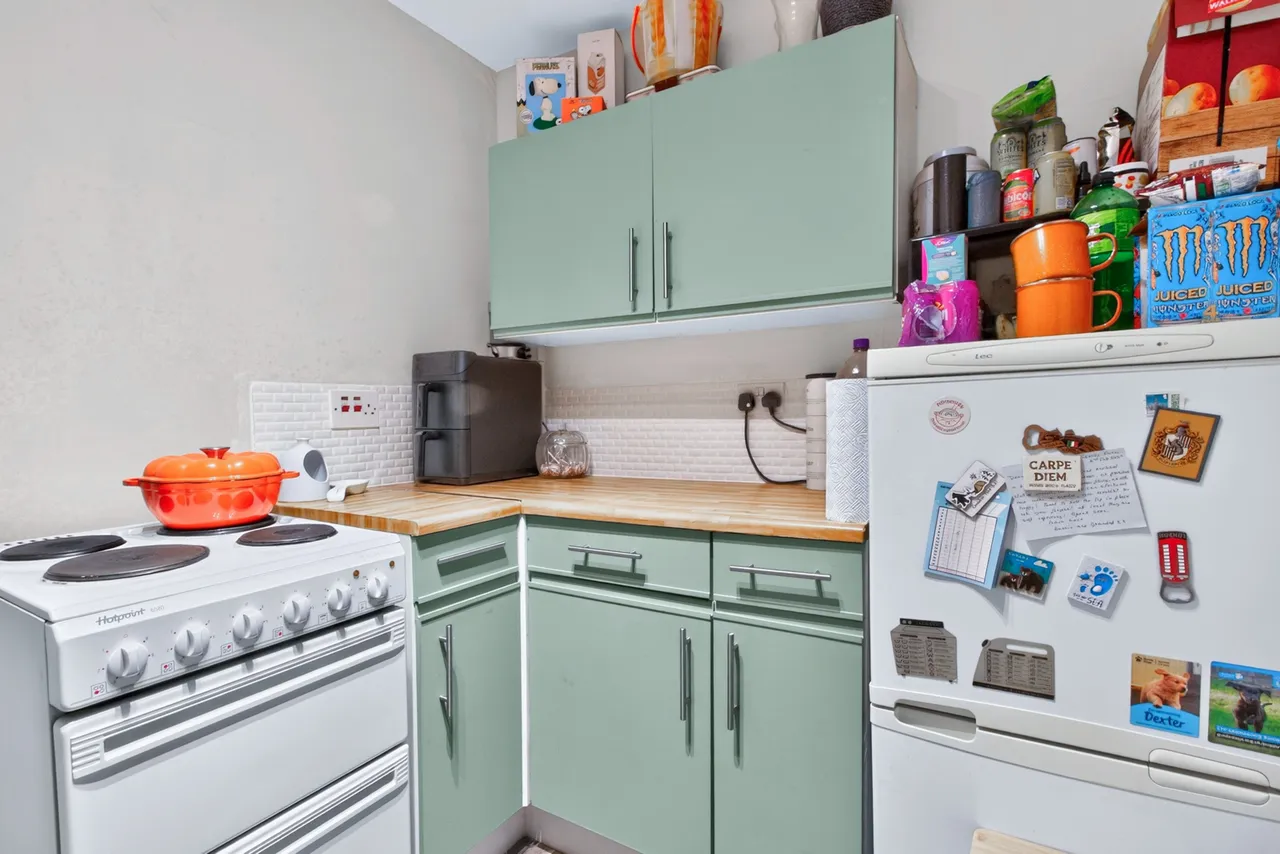 Dumbarton Road, Scotstoun, G14, photo 8