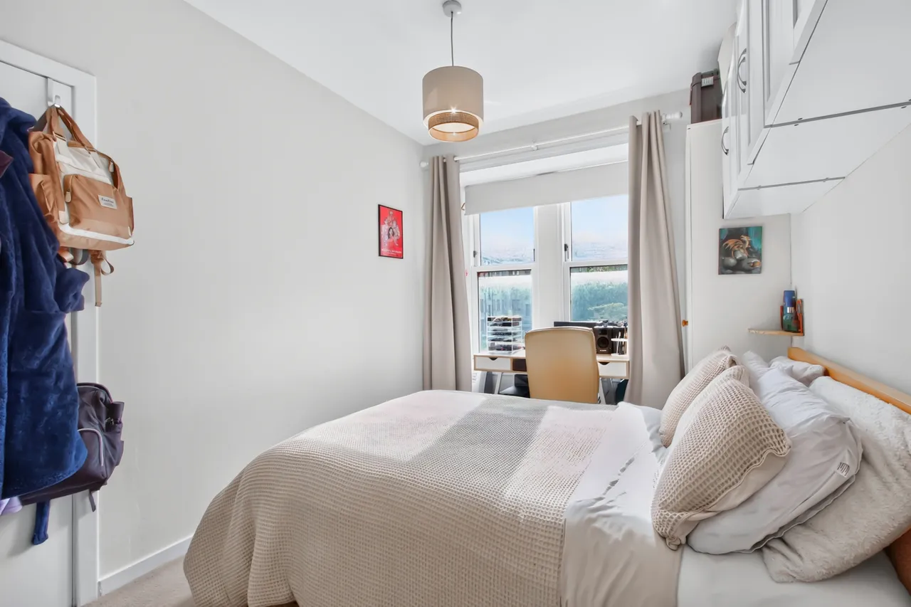 Dumbarton Road, Scotstoun, G14, photo 9