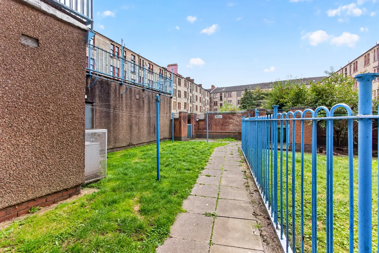 Dumbarton Road, Scotstoun, G14, photo 16