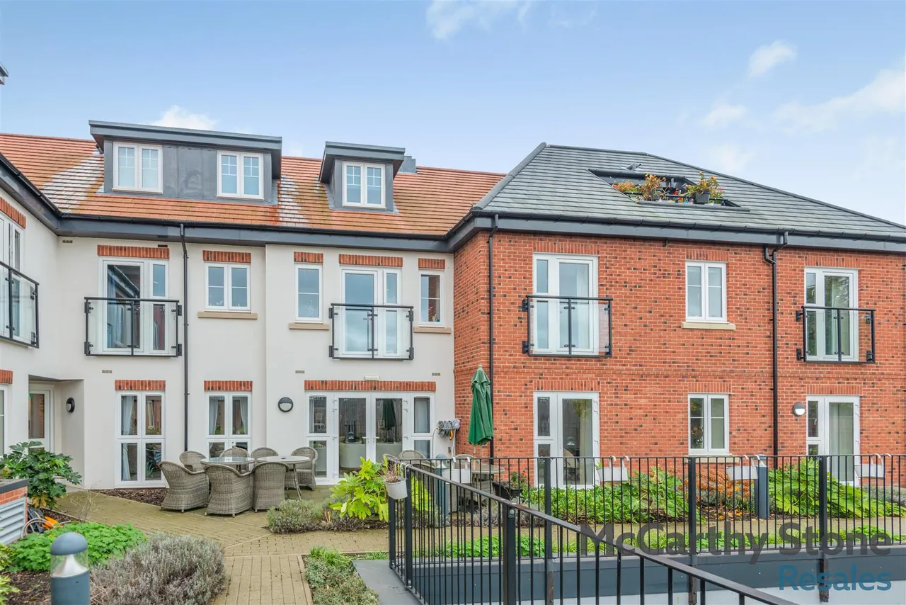 Westpole Avenue, Barnet, EN4, photo 24