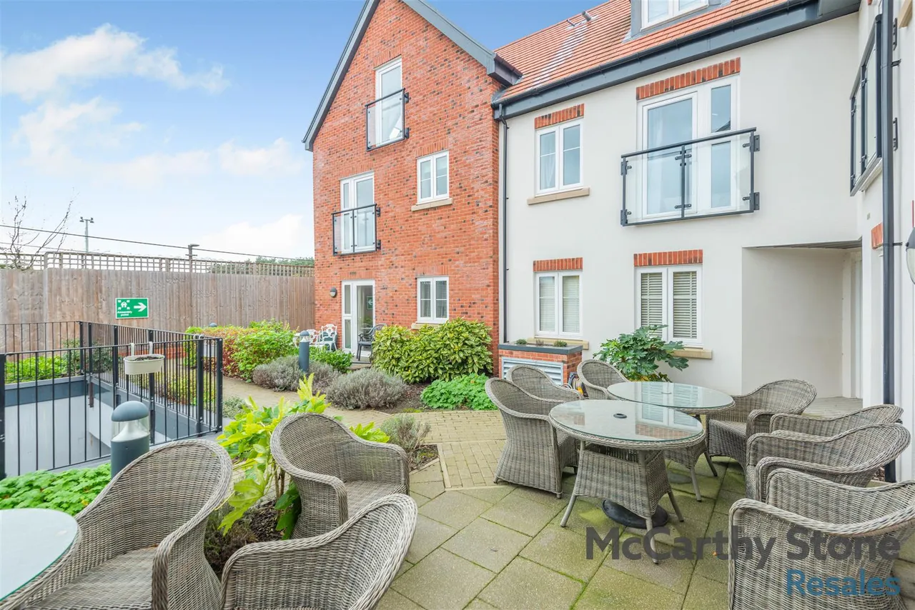 Westpole Avenue, Barnet, EN4, photo 23