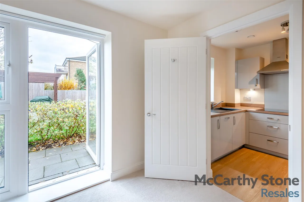Westpole Avenue, Barnet, EN4, photo 4