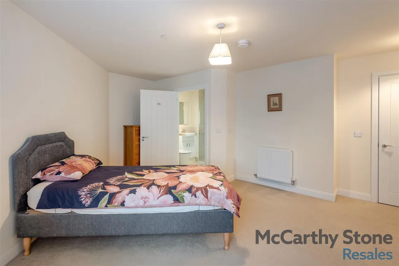 Westpole Avenue, Barnet, EN4, photo 9
