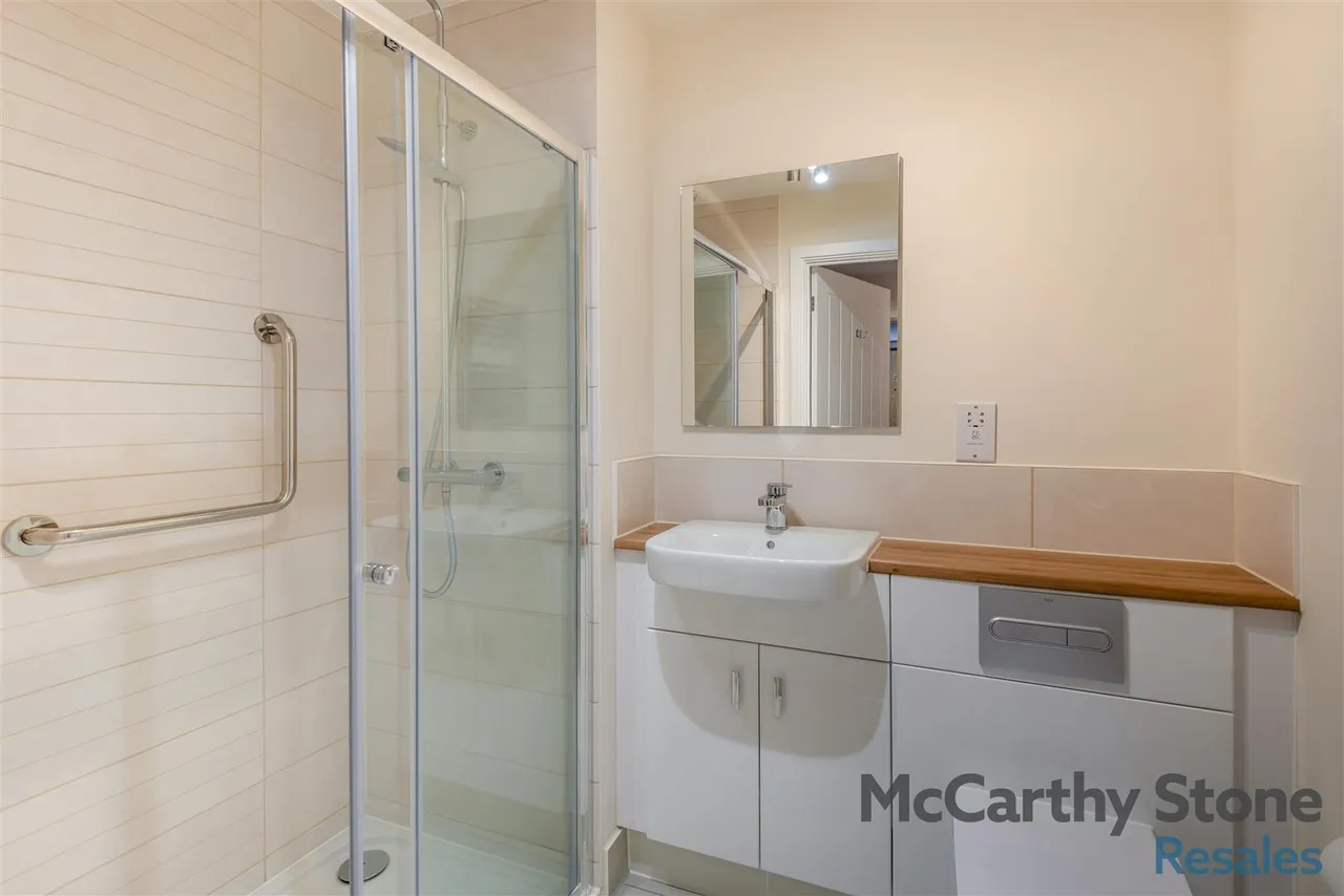 Westpole Avenue, Barnet, EN4, photo 12