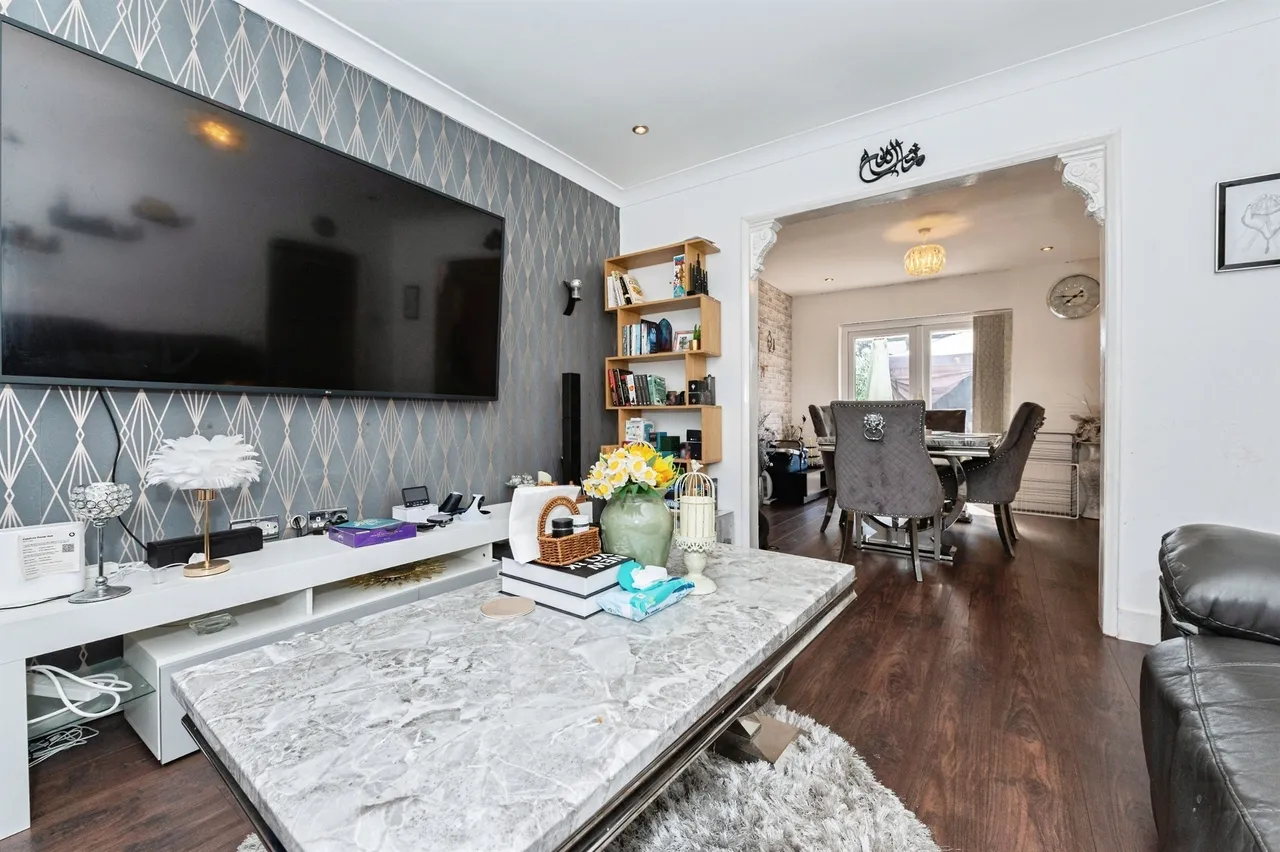 Alfred Road, Aveley, South Ockendon, photo 5