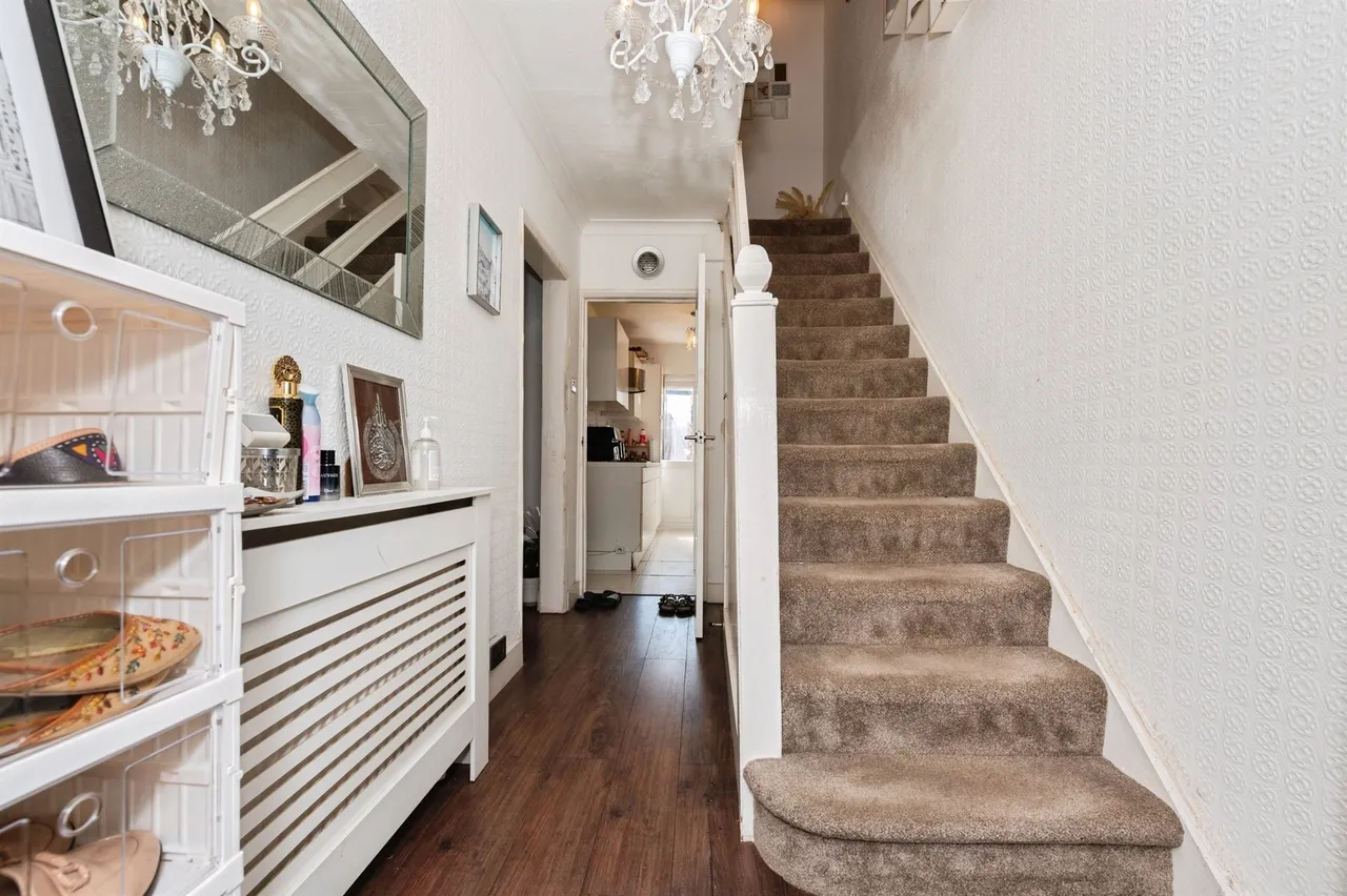 Alfred Road, Aveley, South Ockendon, photo 7