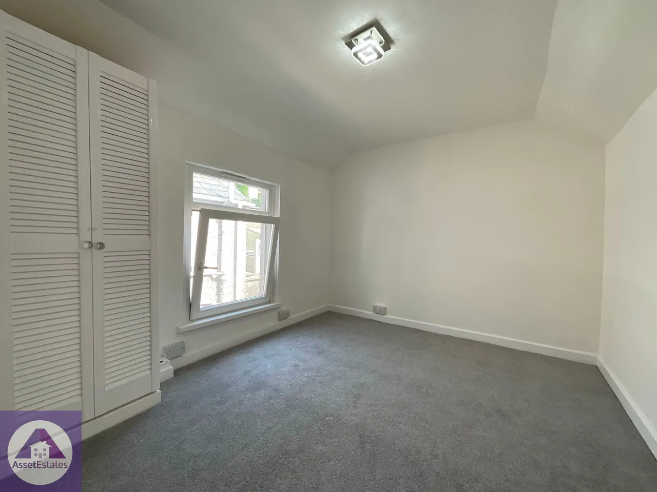 Queen Street, Abertillery, photo 13