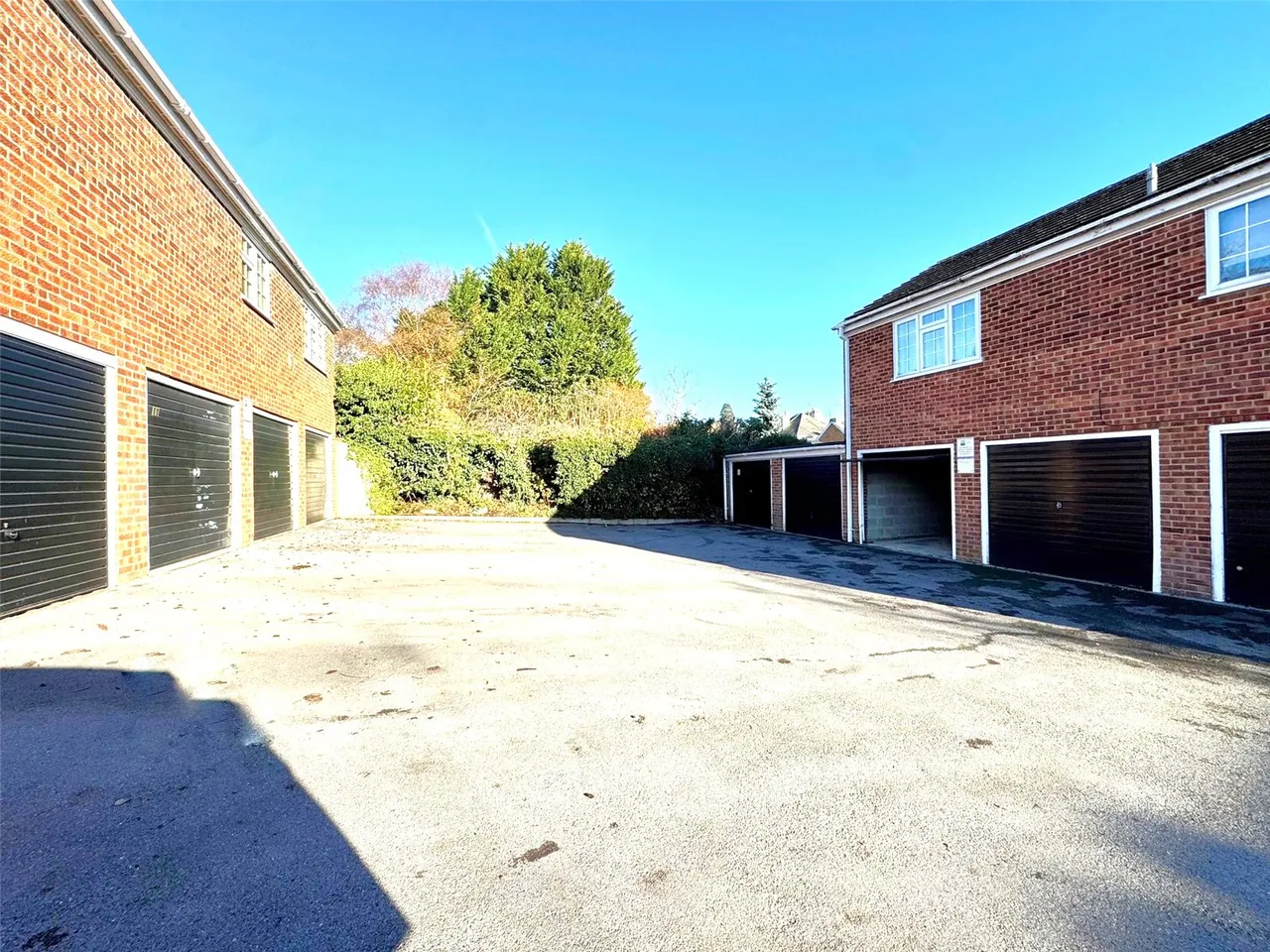 Clarence Road, Fleet, Hampshire, GU51 3RG, photo 4