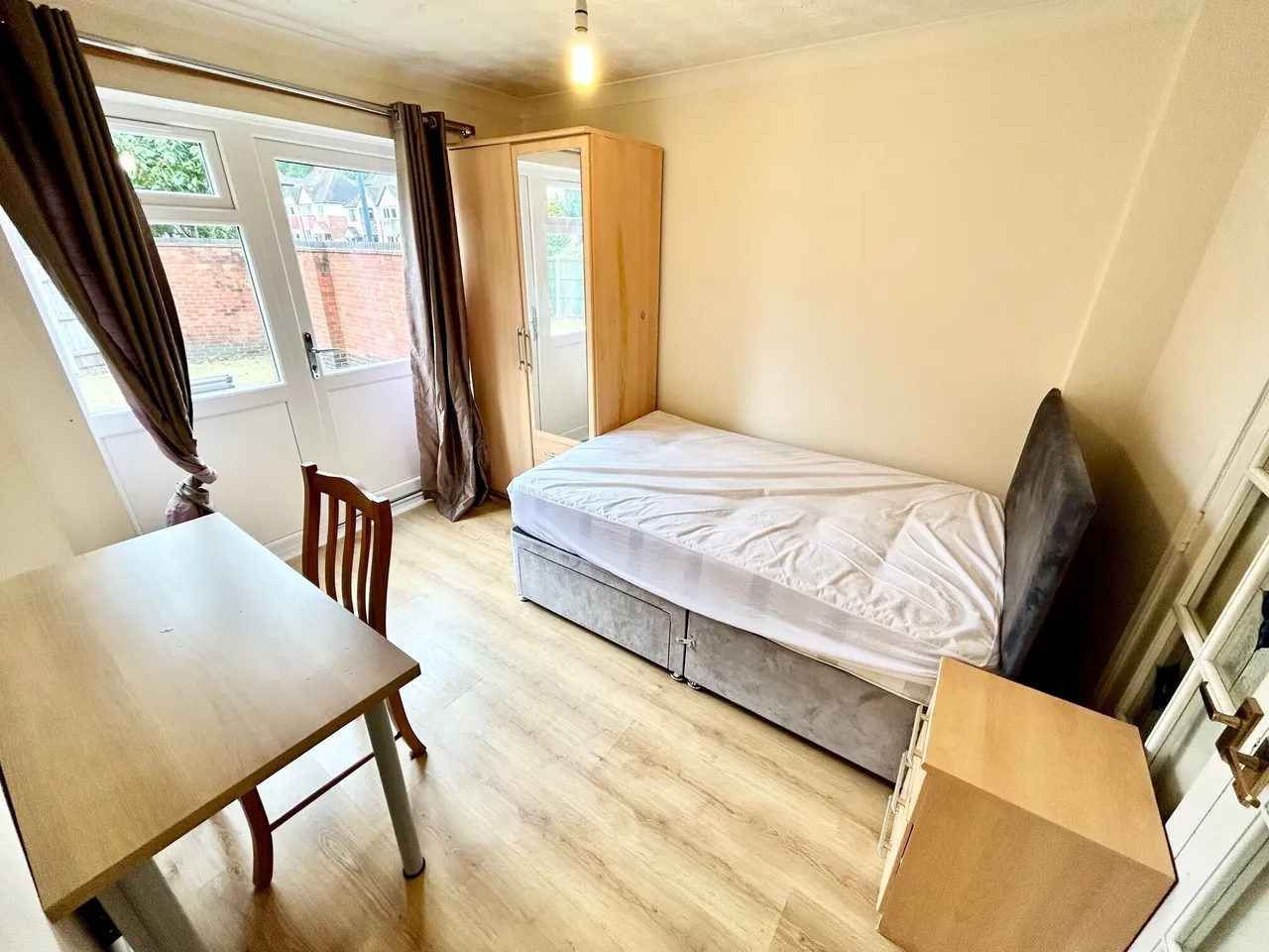 Wych Elm Drive, Leamington Spa, CV31, photo 7
