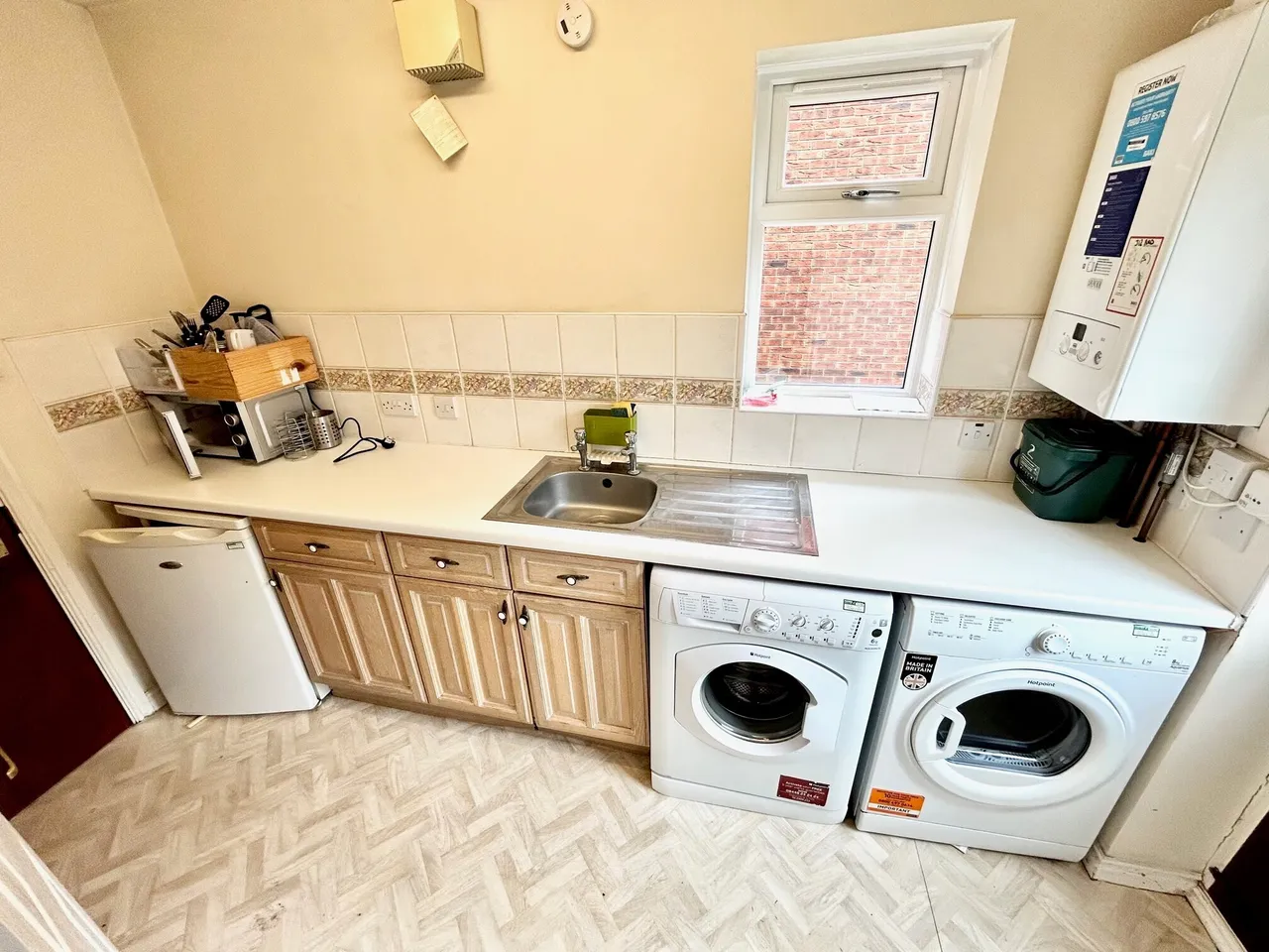 Wych Elm Drive, Leamington Spa, CV31, photo 4